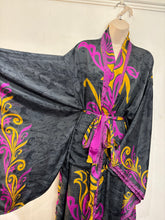 Load image into Gallery viewer, Long Kimono Robe 111