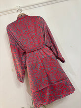 Load image into Gallery viewer, New Arrival Short Kimono