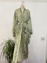 Load image into Gallery viewer, New Arrival Kimono NF127