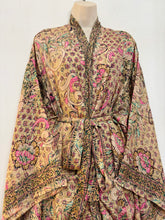 Load image into Gallery viewer, New Arrival Kimono NF109