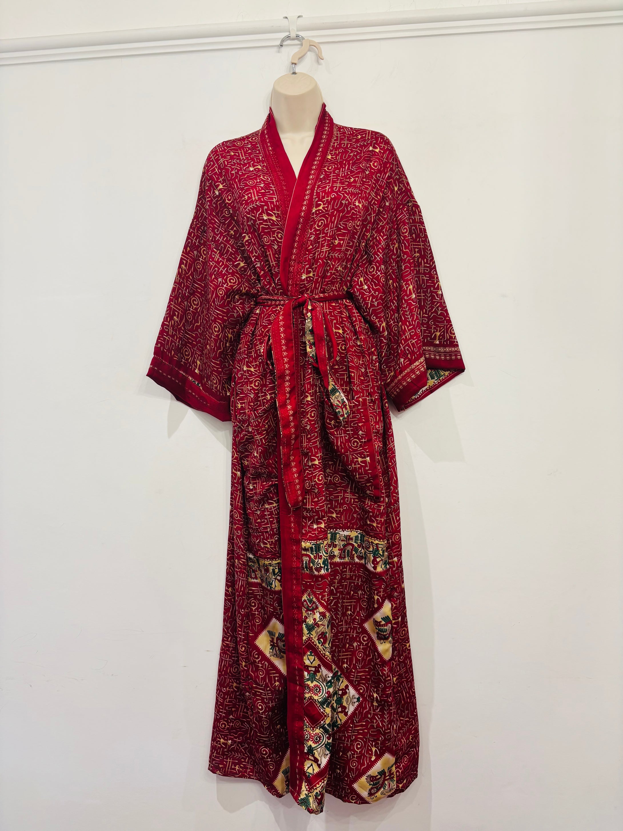 Kimono robe 