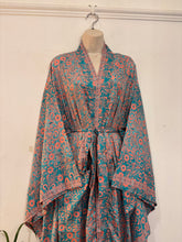 Load image into Gallery viewer, New Arrivals Kimono Robe