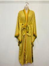 Load image into Gallery viewer, Kimono Robe UK 8-22 Style 9