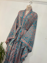 Load image into Gallery viewer, New Arrivals Kimono Robe
