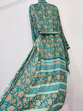 Load image into Gallery viewer, Kimono Robe UK 8-22 | Style 10