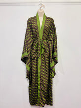 Load image into Gallery viewer, Kimono UK 8-22 Style 4