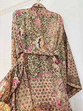 Load image into Gallery viewer, New Arrival Kimono NF109