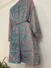 Load image into Gallery viewer, New Arrival Short Kimono