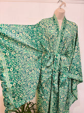 Load image into Gallery viewer, New Arrival Kimono NF113