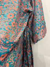 Load image into Gallery viewer, New Arrival Short Kimono