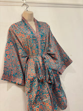 Load image into Gallery viewer, New Arrival Short Kimono