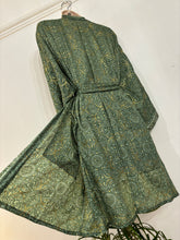 Load image into Gallery viewer, New Arrival Short Kimono