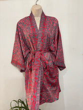 Load image into Gallery viewer, New Arrival Short Kimono