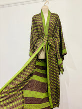 Load image into Gallery viewer, Kimono UK 8-22 Style 4
