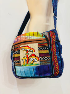 Cross body shoulder bag