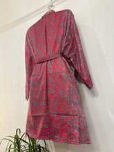 Load image into Gallery viewer, New Arrival Short Kimono