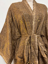 Load image into Gallery viewer, New Arrival Short Kimono