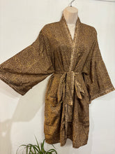 Load image into Gallery viewer, New Arrival Short Kimono