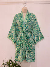 Load image into Gallery viewer, New Arrival Short Kimono