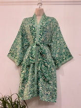 Load image into Gallery viewer, New Arrival Short Kimono
