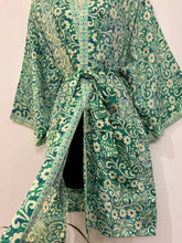 Load image into Gallery viewer, New Arrival Short Kimono