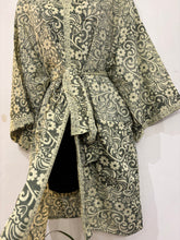Load image into Gallery viewer, New Arrival Short Kimono