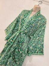 Load image into Gallery viewer, New Arrival Short Kimono