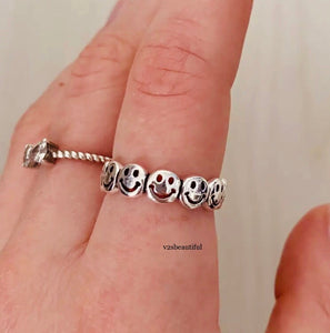 Smiling Face Ring