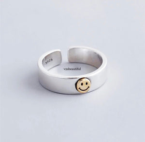 Smiley Face Ring uk